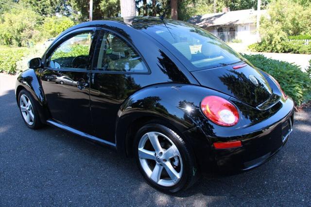 used 2007 Volkswagen New Beetle car, priced at $6,226