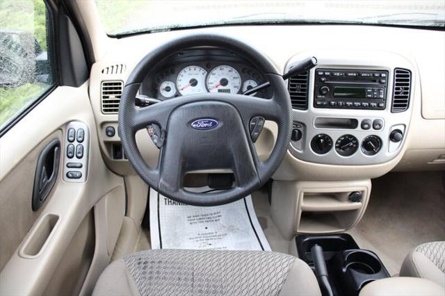 used 2004 Ford Escape car, priced at $4,012