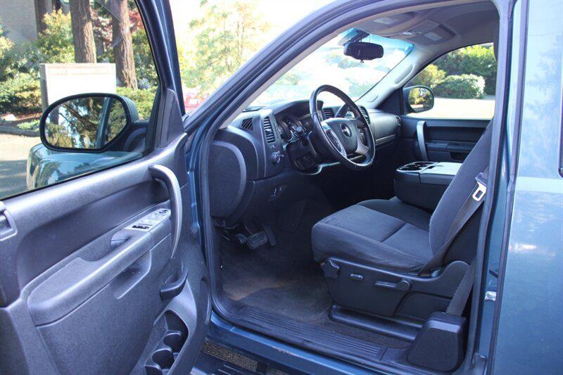 used 2010 GMC Sierra 1500 car, priced at $11,995