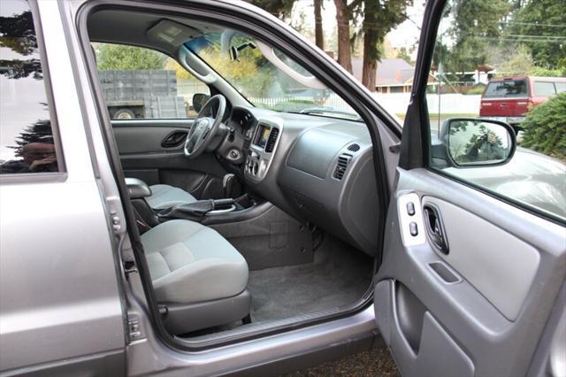 used 2007 Ford Escape car, priced at $6,000