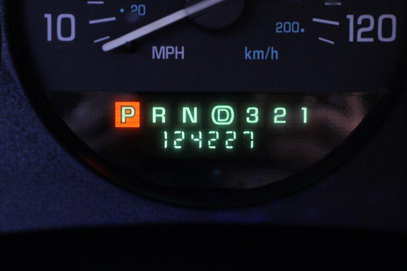 used 2001 Buick Regal car, priced at $3,995