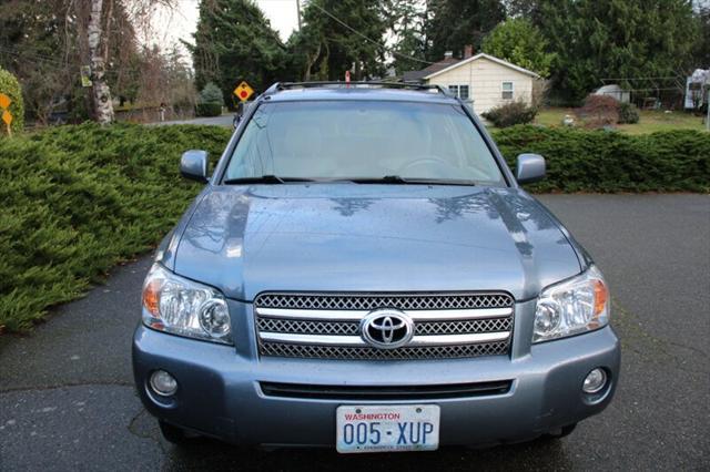 used 2006 Toyota Highlander Hybrid car, priced at $8,212