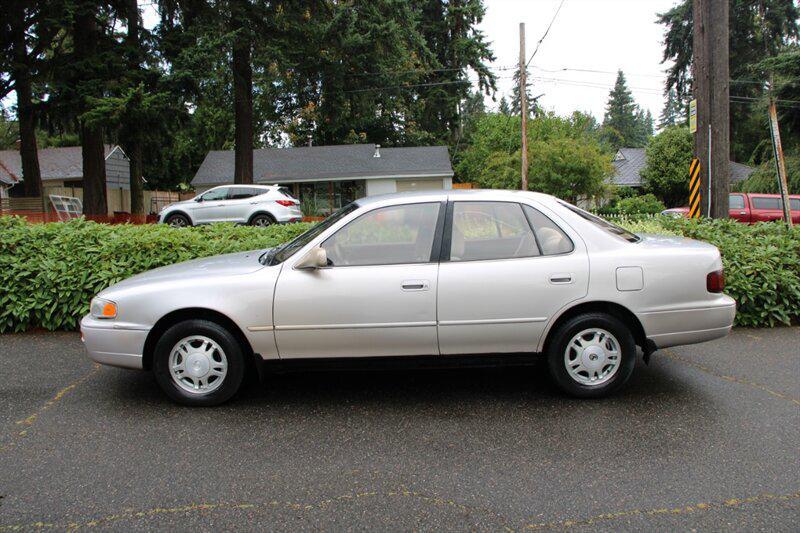 used 1995 Toyota Camry car, priced at $4,899