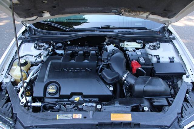 used 2008 Lincoln MKZ car, priced at $5,995