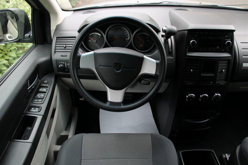 used 2009 Dodge Grand Caravan car, priced at $6,995