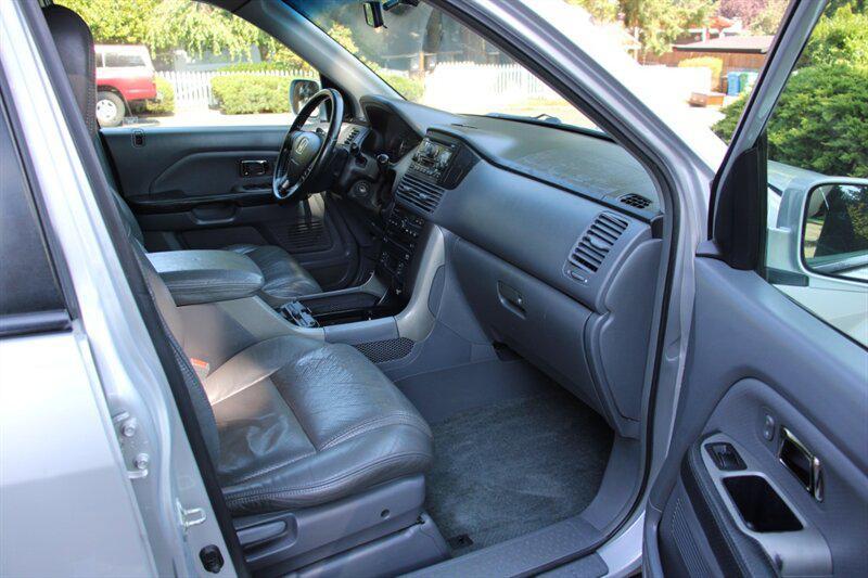 used 2004 Honda Pilot car, priced at $4,995