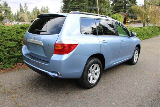 used 2008 Toyota Highlander car, priced at $10,000