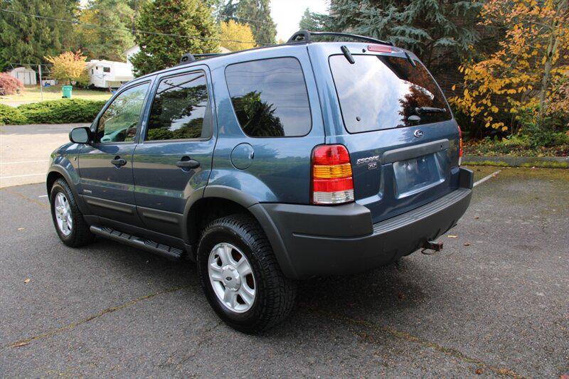 used 2001 Ford Escape car, priced at $3,995