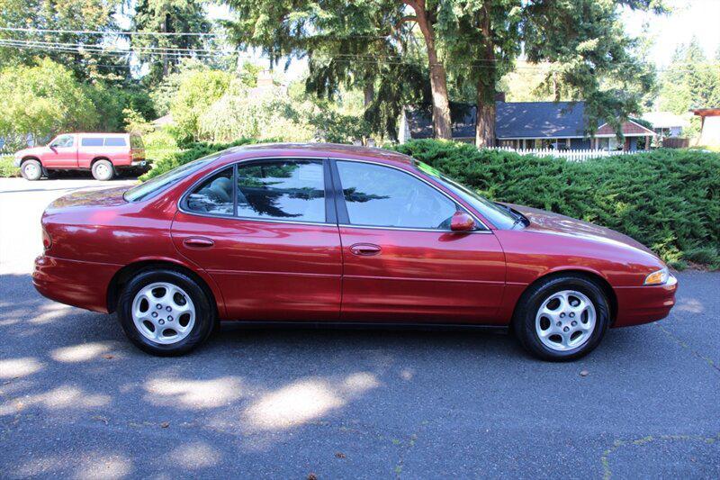 used 1998 Oldsmobile Intrigue car, priced at $3,995