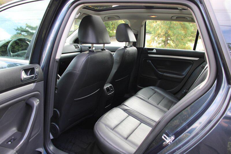 used 2009 Volkswagen Jetta car, priced at $5,995