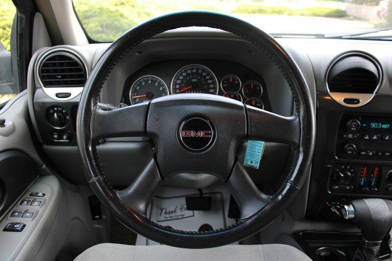 used 2006 GMC Envoy car, priced at $5,995