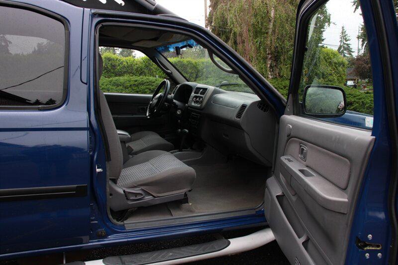 used 2001 Nissan Xterra car, priced at $5,995