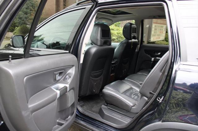 used 2007 Volvo XC90 car, priced at $5,499