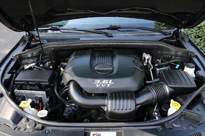 used 2014 Jeep Grand Cherokee car, priced at $9,995