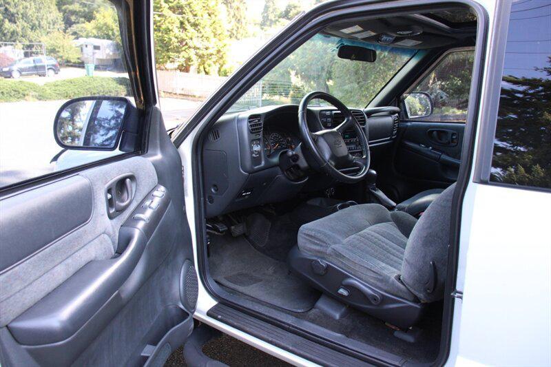 used 2002 Chevrolet Blazer car, priced at $5,499