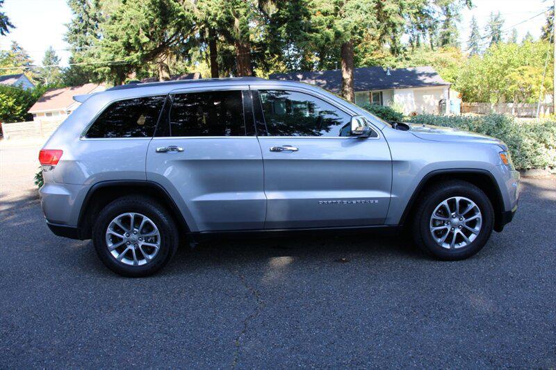 used 2015 Jeep Grand Cherokee car, priced at $10,995