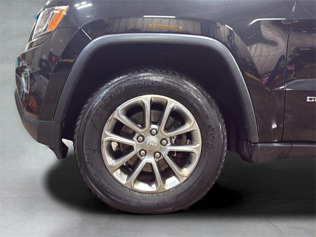 used 2015 Jeep Grand Cherokee car, priced at $10,498