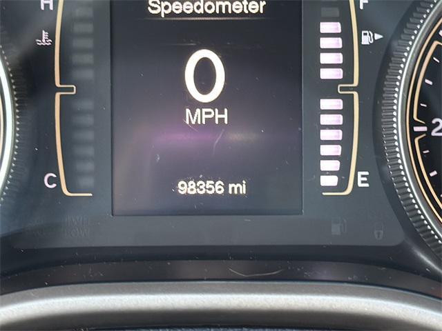 used 2015 Jeep Cherokee car, priced at $10,597