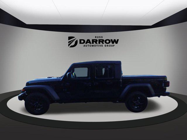 used 2023 Jeep Gladiator car, priced at $30,295