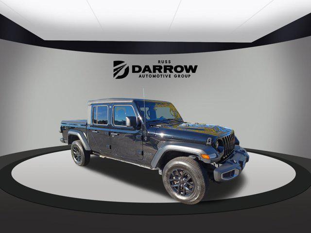 used 2023 Jeep Gladiator car, priced at $30,295