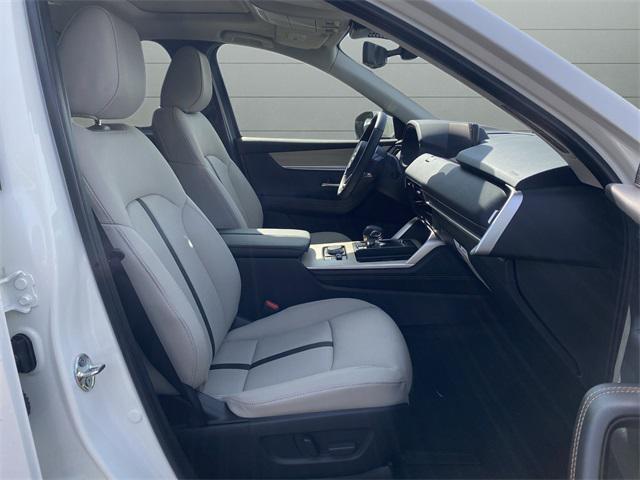 new 2025 Mazda CX-90 car, priced at $40,483