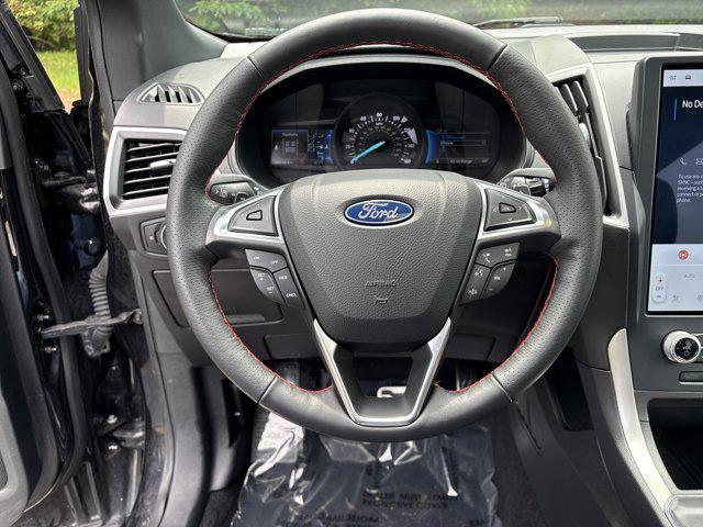 used 2023 Ford Edge car, priced at $28,856