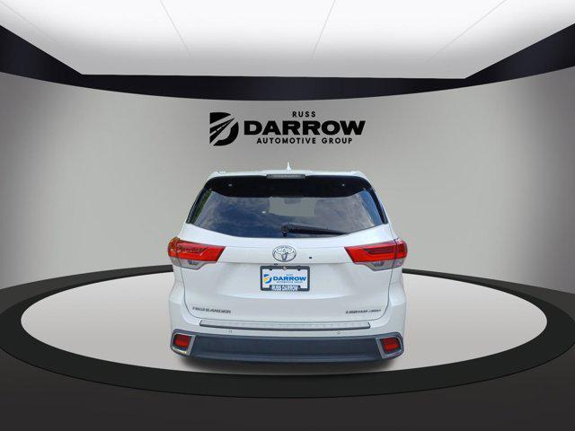 used 2019 Toyota Highlander car, priced at $26,563