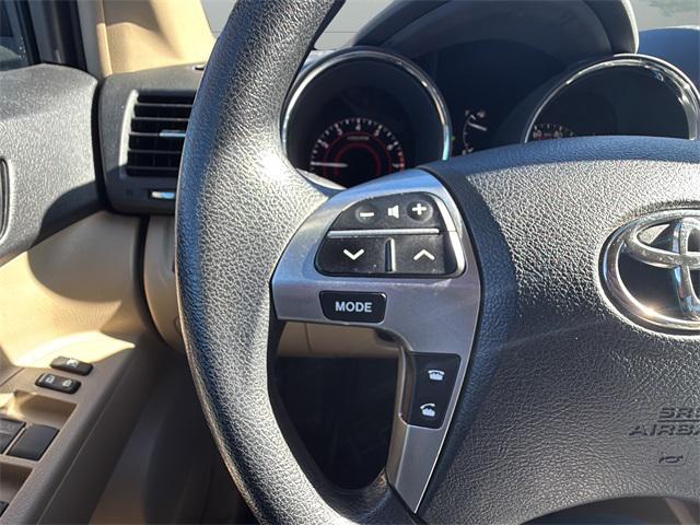 used 2013 Toyota Highlander car, priced at $13,073