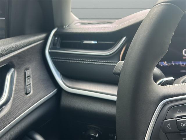 used 2024 Jeep Grand Cherokee car, priced at $30,505