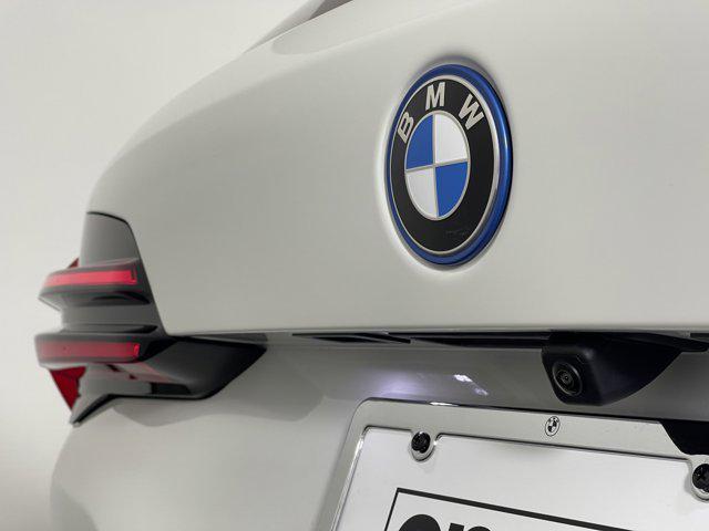 new 2025 BMW X5 PHEV car, priced at $81,190