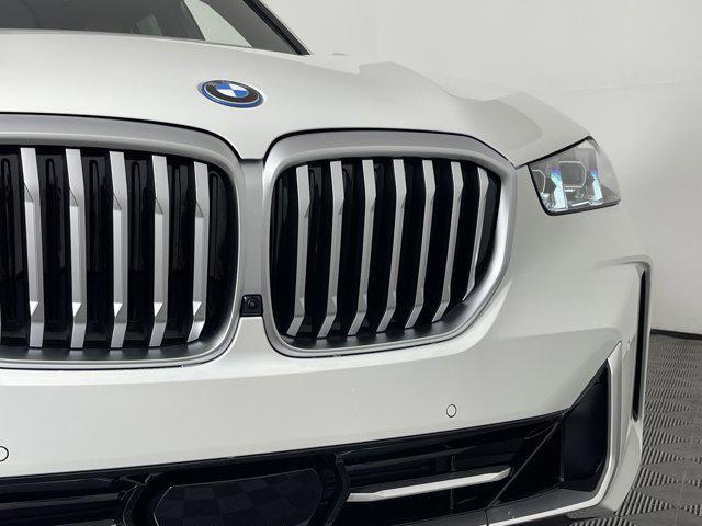 new 2025 BMW X5 PHEV car, priced at $81,190