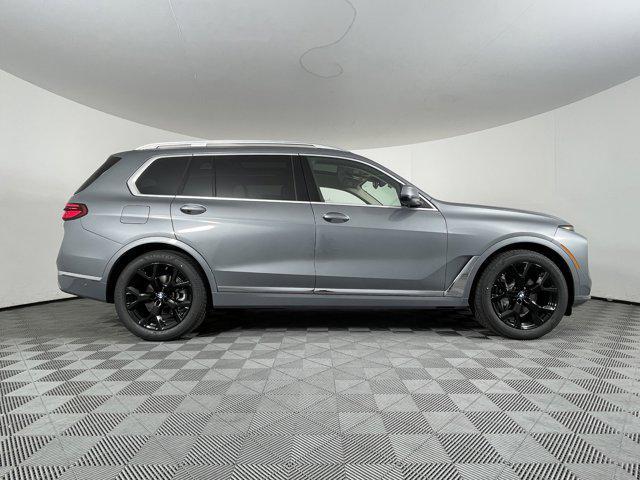 new 2025 BMW X7 car, priced at $88,575