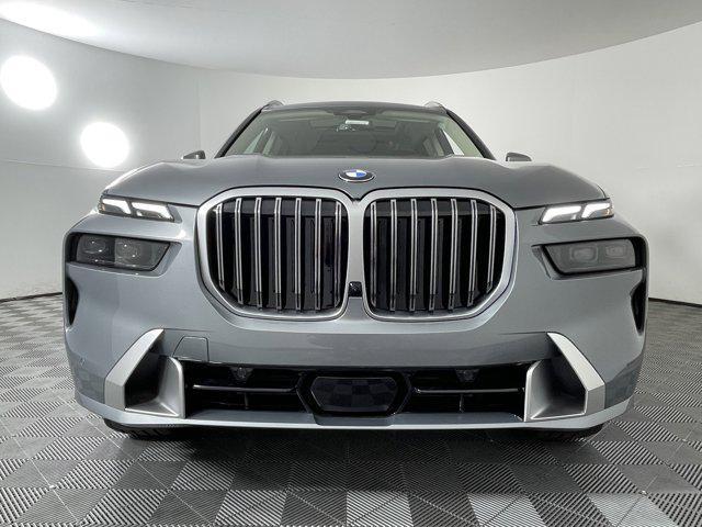 new 2025 BMW X7 car, priced at $88,575