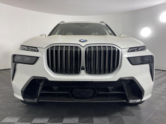 new 2025 BMW X7 car, priced at $92,775