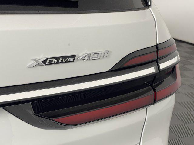 new 2025 BMW X7 car, priced at $92,775