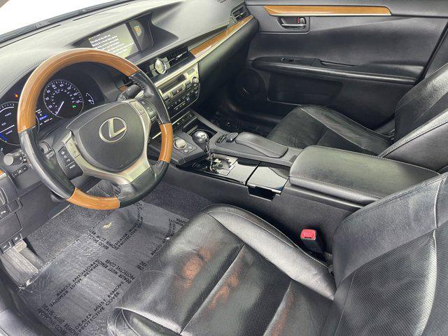 used 2015 Lexus ES 300h car, priced at $17,500