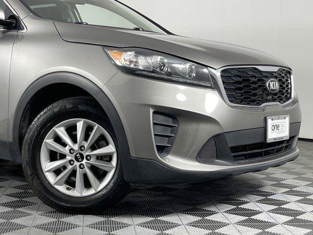 used 2019 Kia Sorento car, priced at $13,887