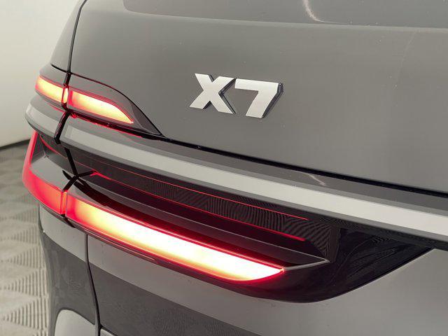 new 2025 BMW X7 car, priced at $118,670