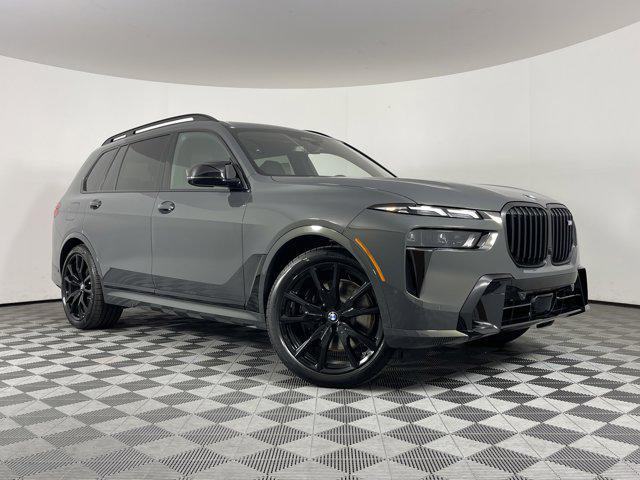 new 2025 BMW X7 car, priced at $118,670