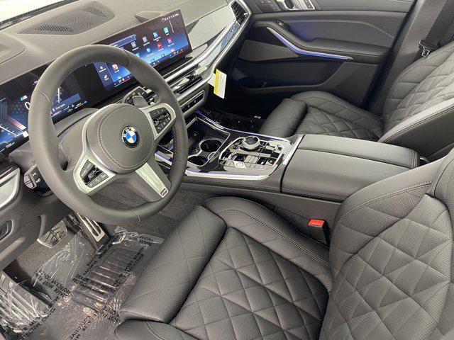 new 2025 BMW X7 car, priced at $95,010