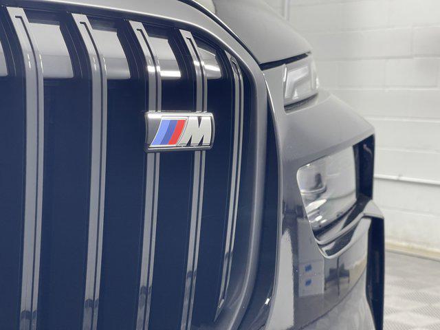 new 2026 BMW X7 car, priced at $120,090