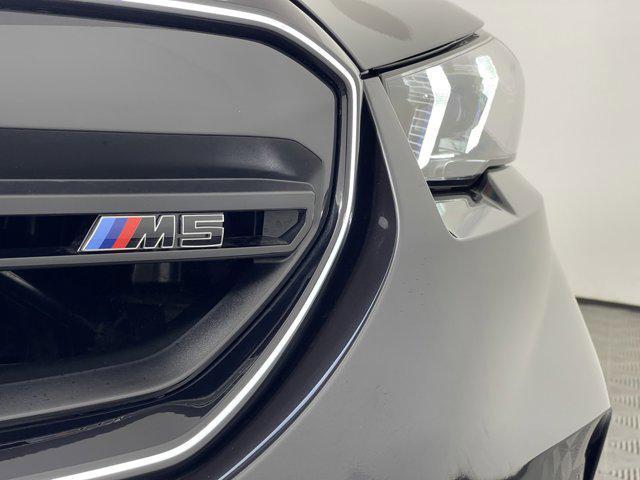 new 2025 BMW M5 car, priced at $131,125