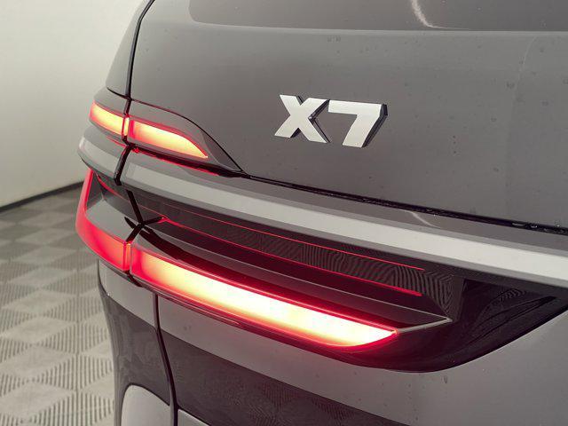 new 2025 BMW X7 car, priced at $118,640