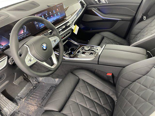 new 2024 BMW X7 car, priced at $90,040