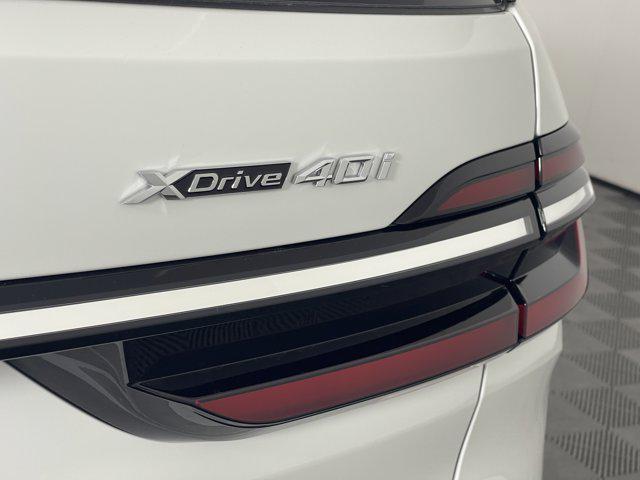 new 2026 BMW X7 car, priced at $89,815