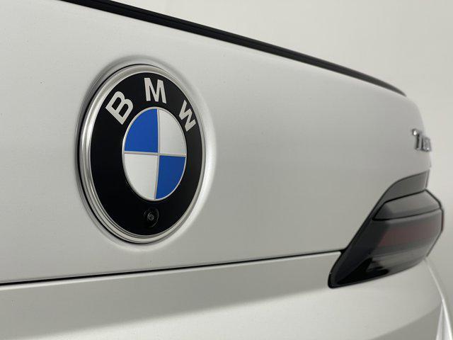 new 2025 BMW 760 car, priced at $132,125