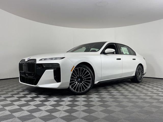 new 2025 BMW 760 car, priced at $132,125