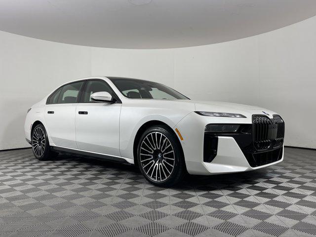 new 2025 BMW 760 car, priced at $132,125