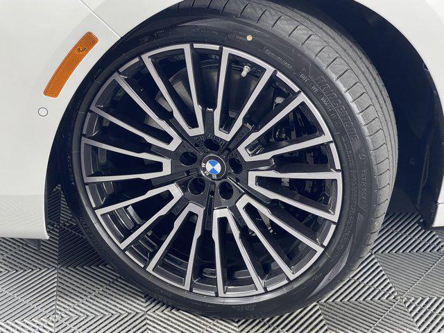 new 2025 BMW 760 car, priced at $132,125