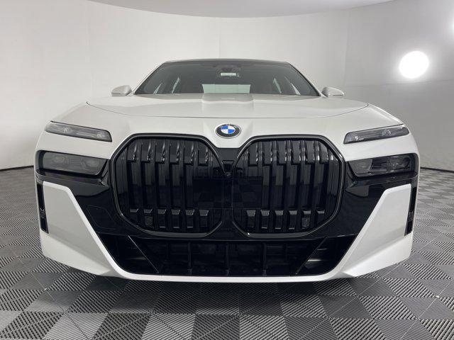 new 2025 BMW 760 car, priced at $132,125